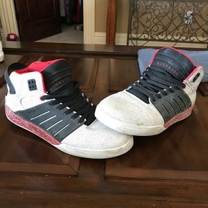 Beautiful Supra muska 003’s